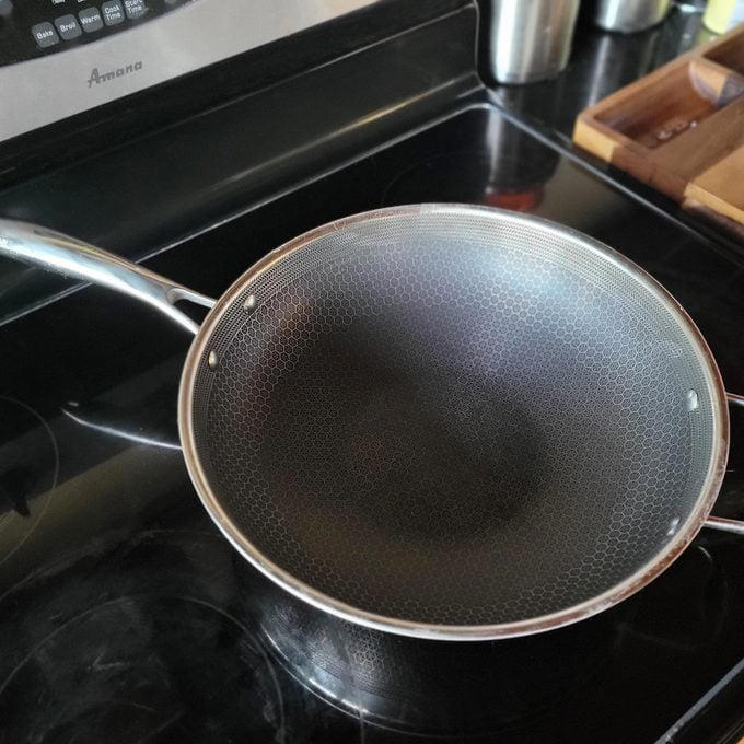 HexClad vs. Caraway: How do these viral cookware brands compare?