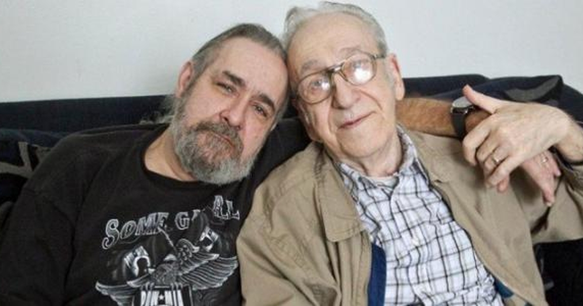 80-årige tony fandt skjult brev efter sin konens bortgang: det ændrede hans liv fuldstændig