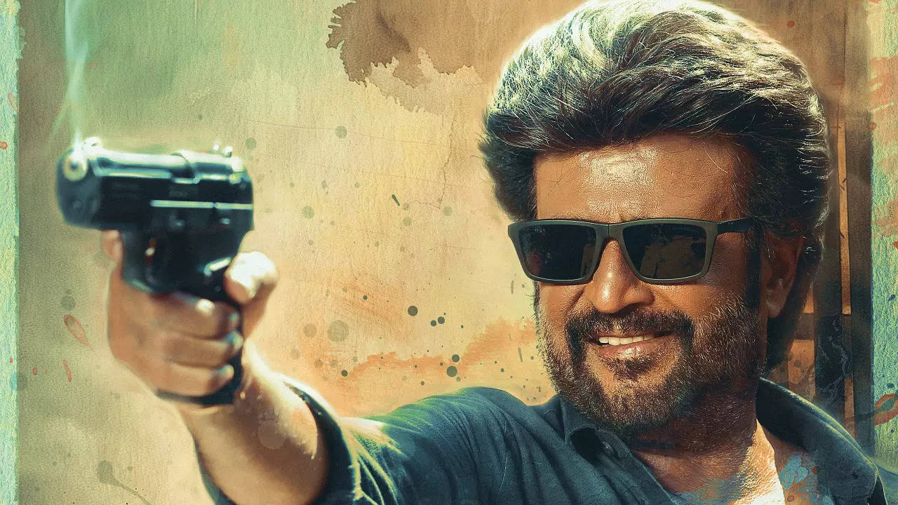 Rajinikanth Heads To Mumbai For Vettaiyan Shooting