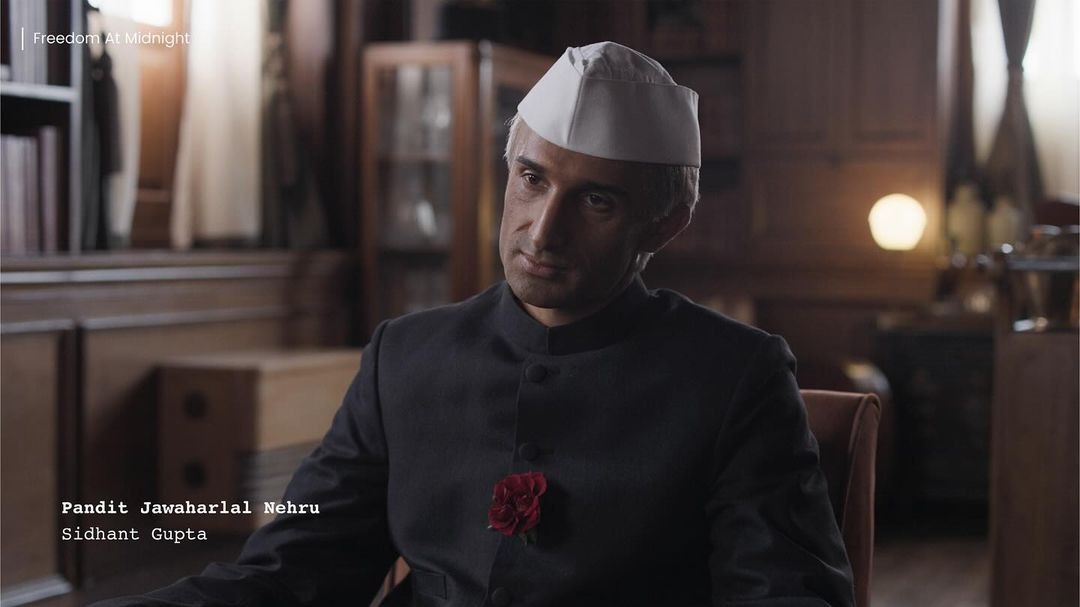 nikkhil advani shares sidhant gupta's 1st look as jawaharlal nehru from new series