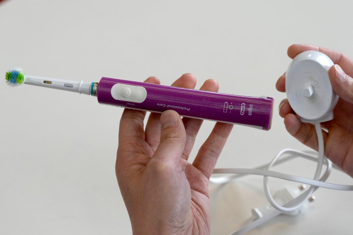 how to, one tech tip: how to repair an electric toothbrush