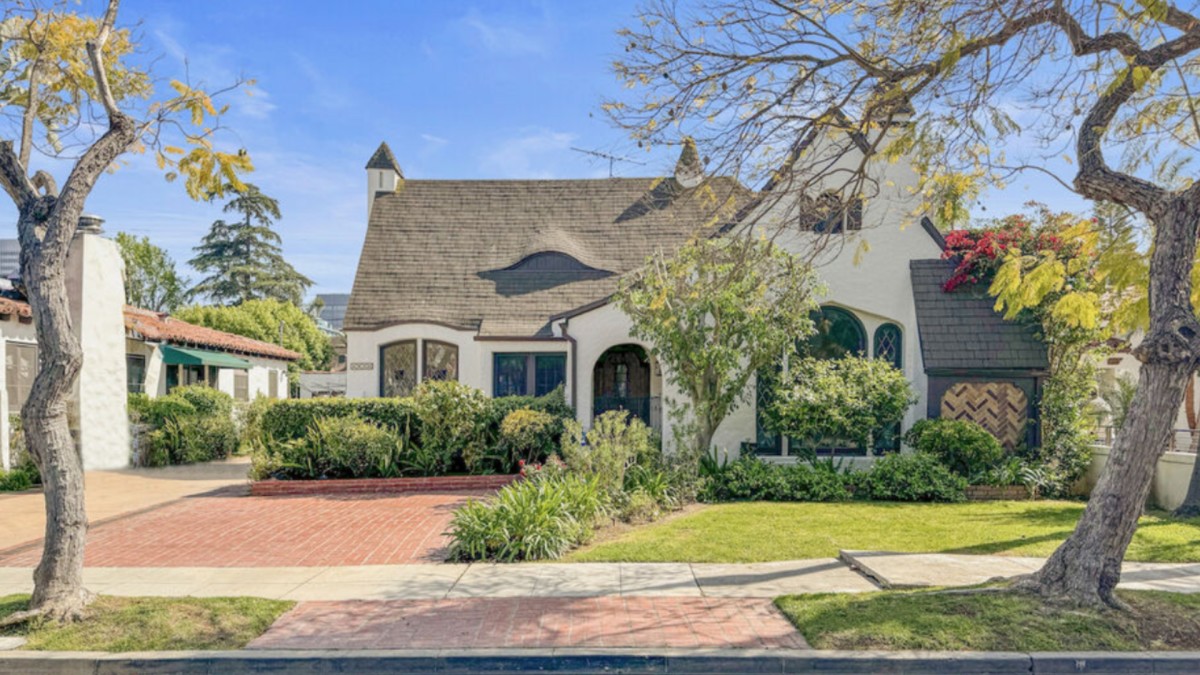 vintage 1927 'storybook' home in la is straight out of a fairytale