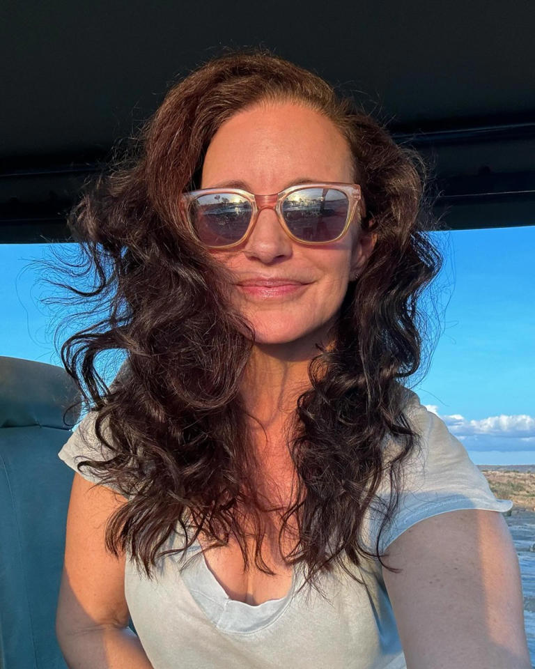 Kristin Davis 59 Praised For Fresh Faced Filler Free Selfie ‘beautiful And Natural As Ever 