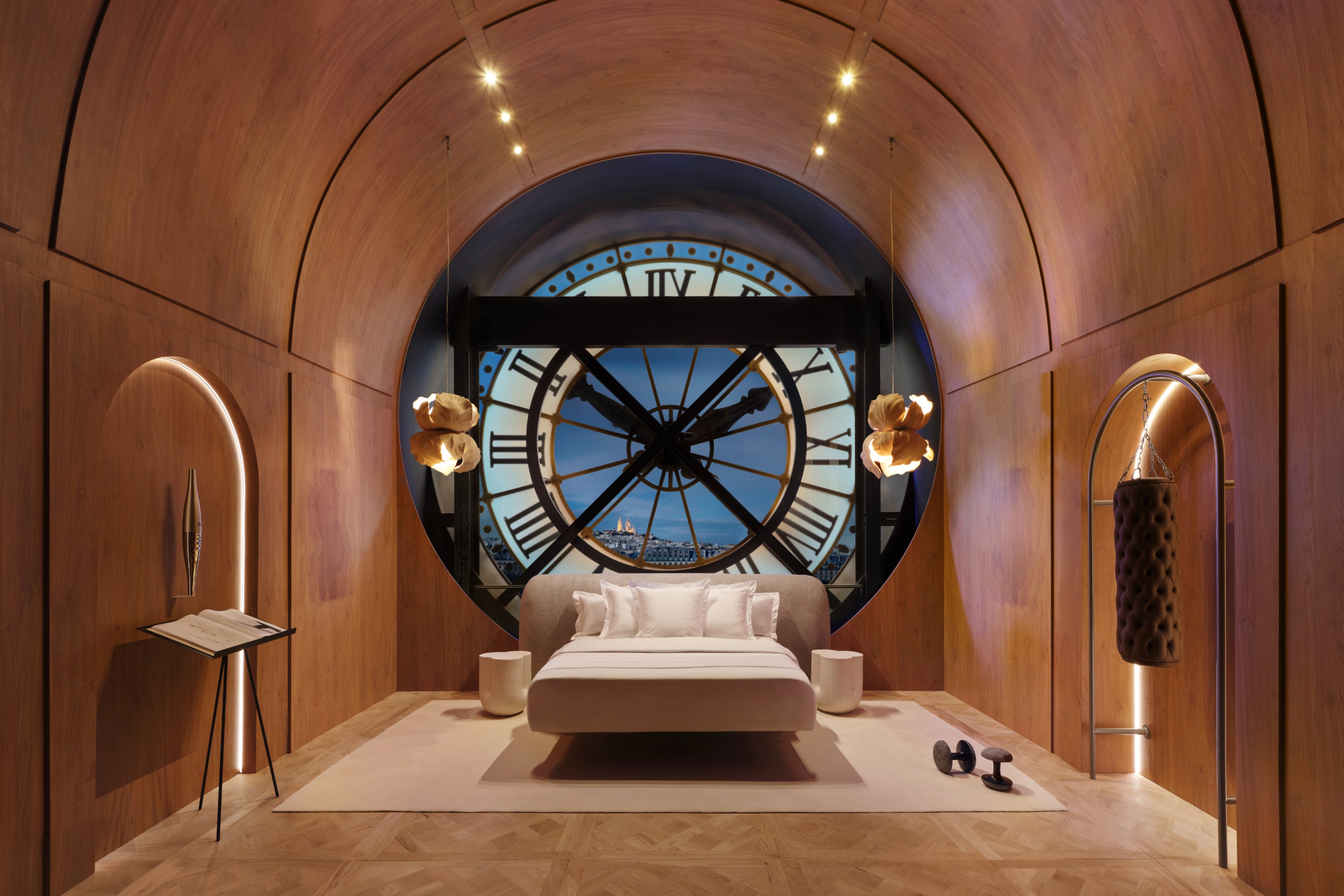 il sera possible de dormir au musée d'orsay lors de la cérémonie d'ouverture des jeux olympiques grâce à airbnb
