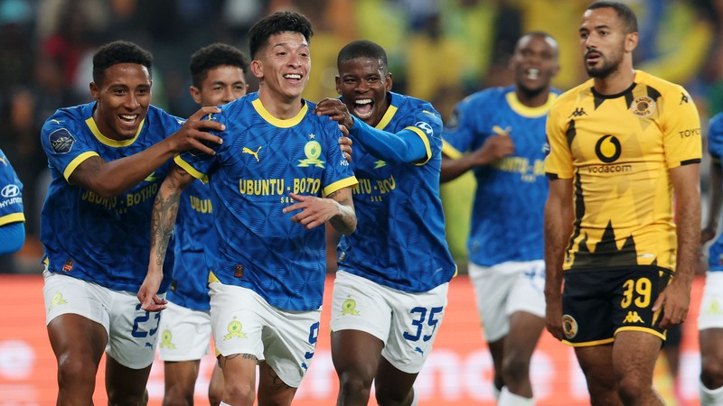 seven-up! as downs rout chiefs for glory