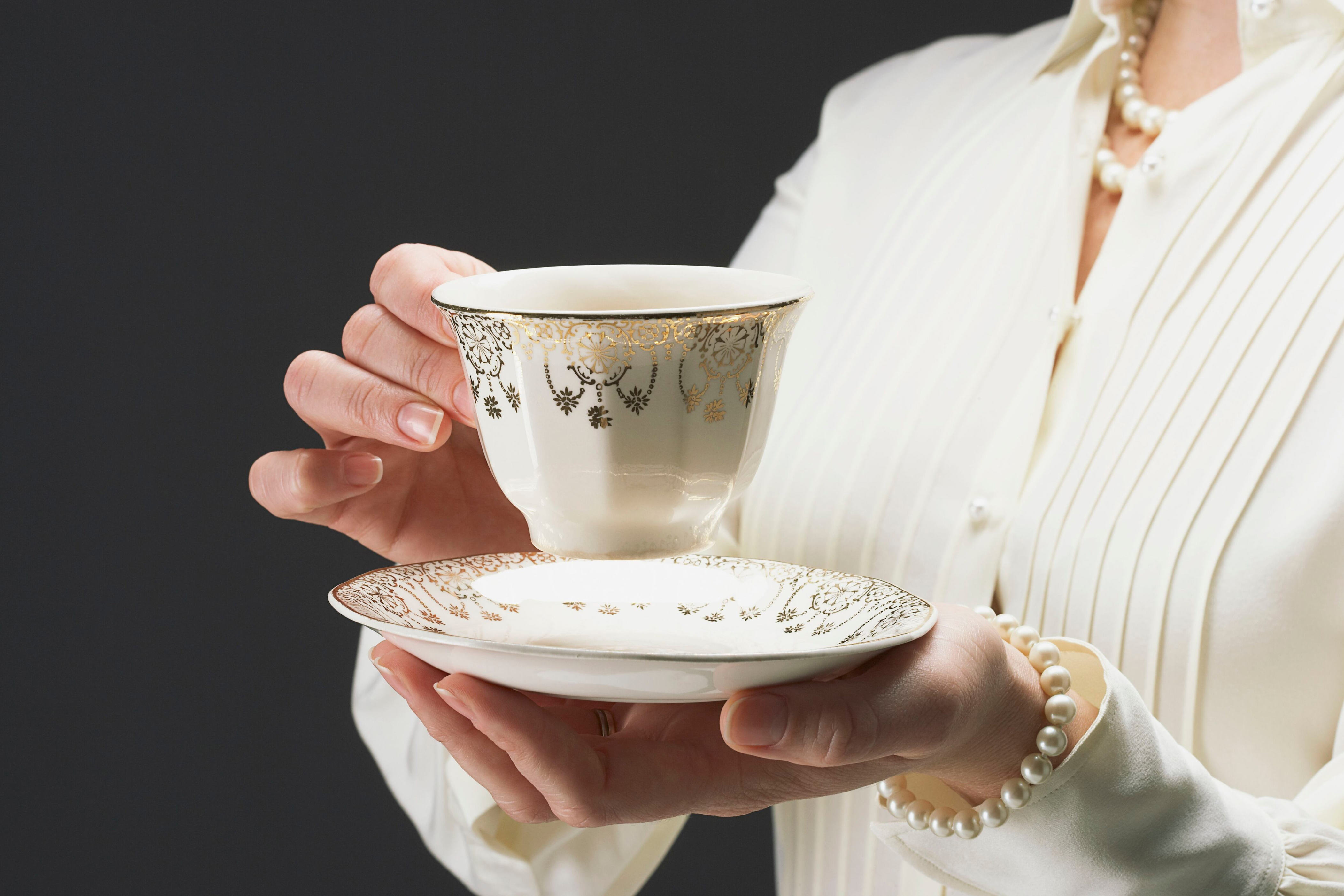objetos de porcelana: ¿cómo se deben limpiar correctamente para no dañarlos?