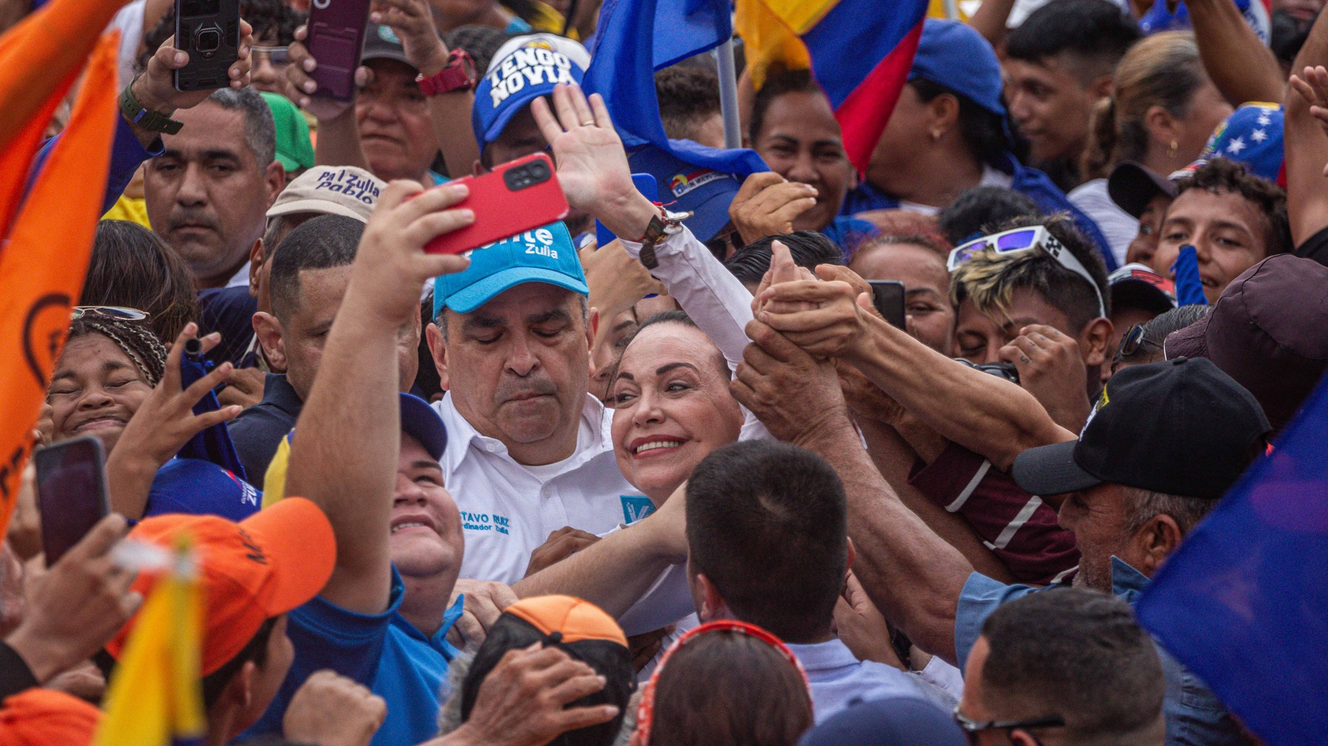 machado pide a quienes confían en ella votar por gonzález urrutia en las presidenciales