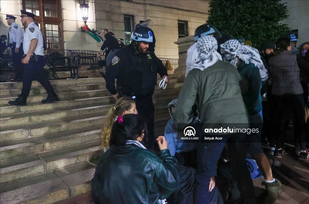 abd'deki üniversite profesörleri birliği, columbia'daki öğrencilere polis müdahalesini kınadı