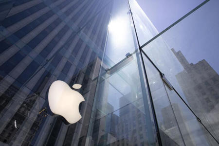 Apple suffers 10% drop in quarterly iPhone sales to start the year, biggest drop since pandemic<br><br>