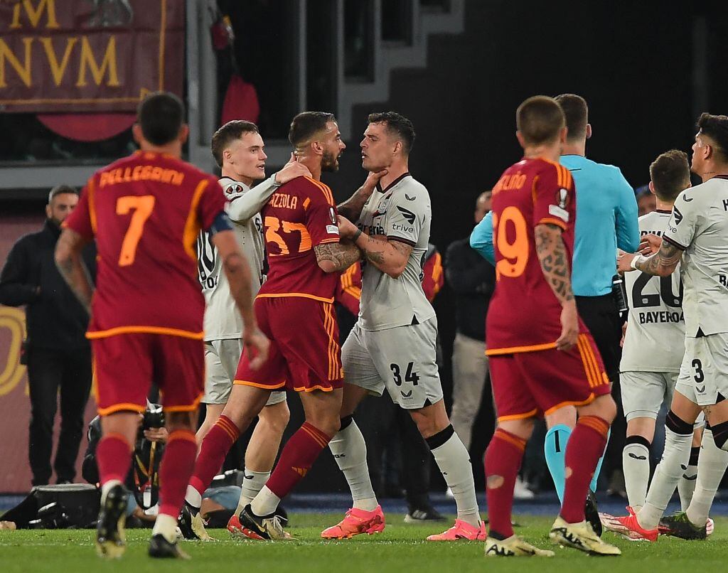 bayer leverkusen da el golpe en europa league; ‘mazazo’ a la roma para extender histórico invicto