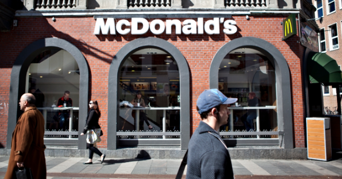 mcdonald's rutscht bei gewinnen ab: sparsame kunden machen fast-food-riese zu schaffen