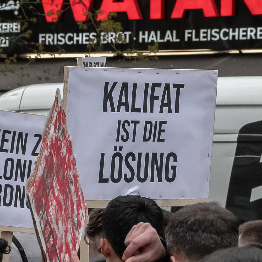 kein versammlungsverbot für muslim interaktiv: islamisten-demo in hamburg darf mit auflagen stattfinden