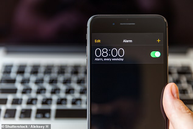 'our alarms go off': samsung pokes fun at apple following iphone issue