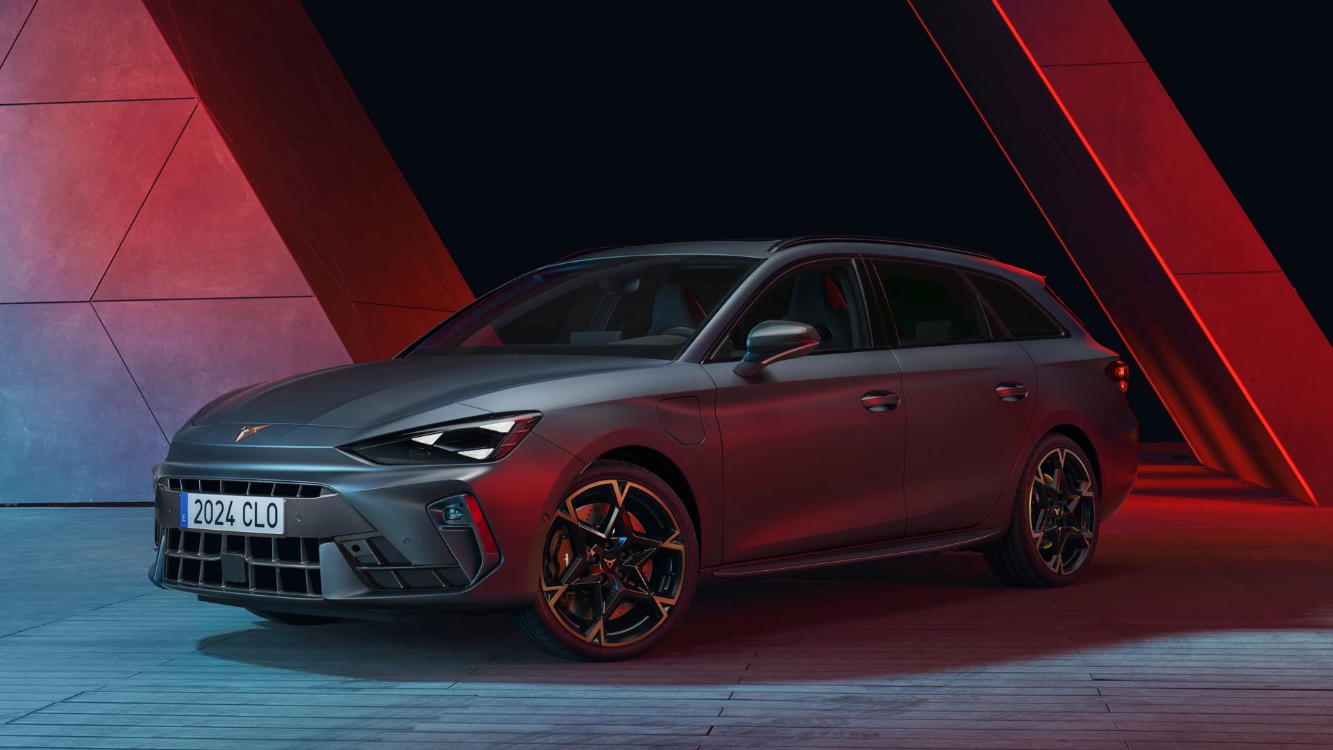 cupra unveils bold new look for sporty leon and formentor