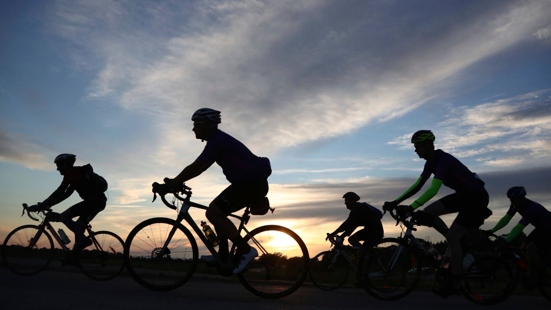 fahrradtraining: 300 kilometer rennrad fahren an einem tag - so schaffen sie den radmarathon