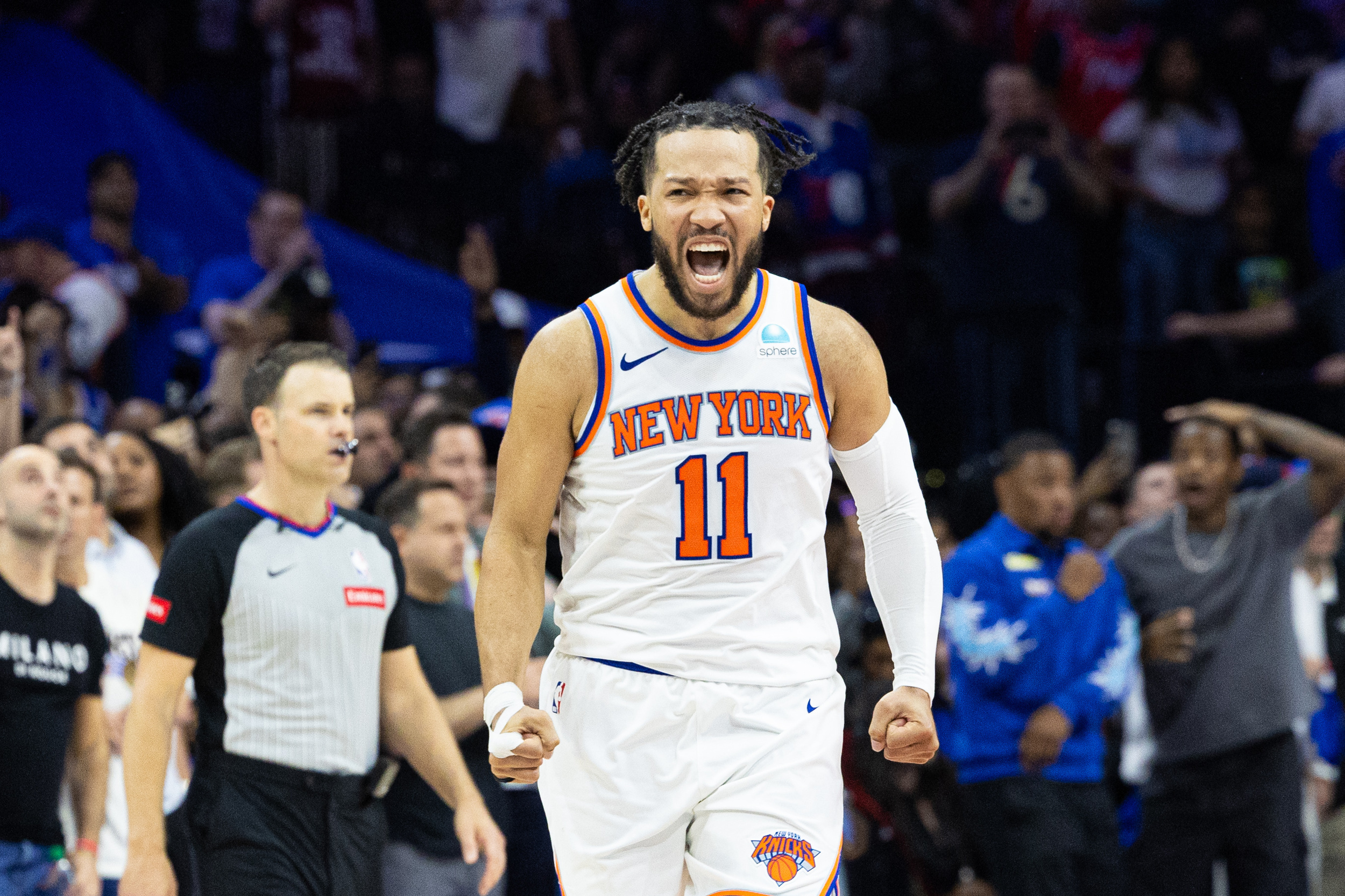 knicks guard joins nba royalty in closeout win against 76ers