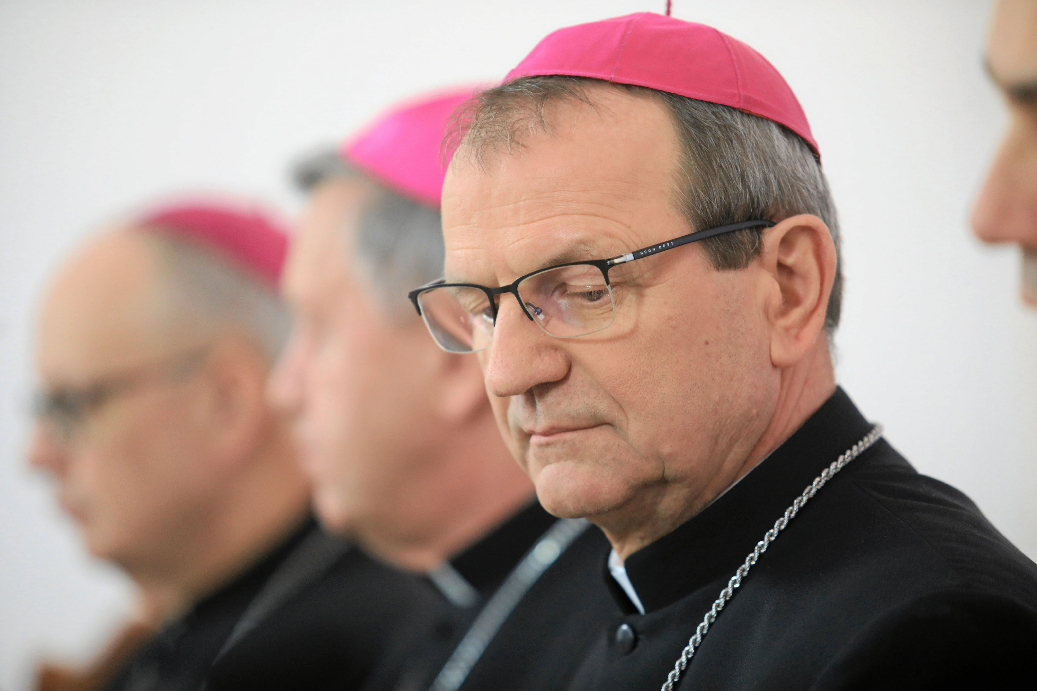 biskupi zaniepokojeni decyzją resortu nowackiej. domagają się rozmów