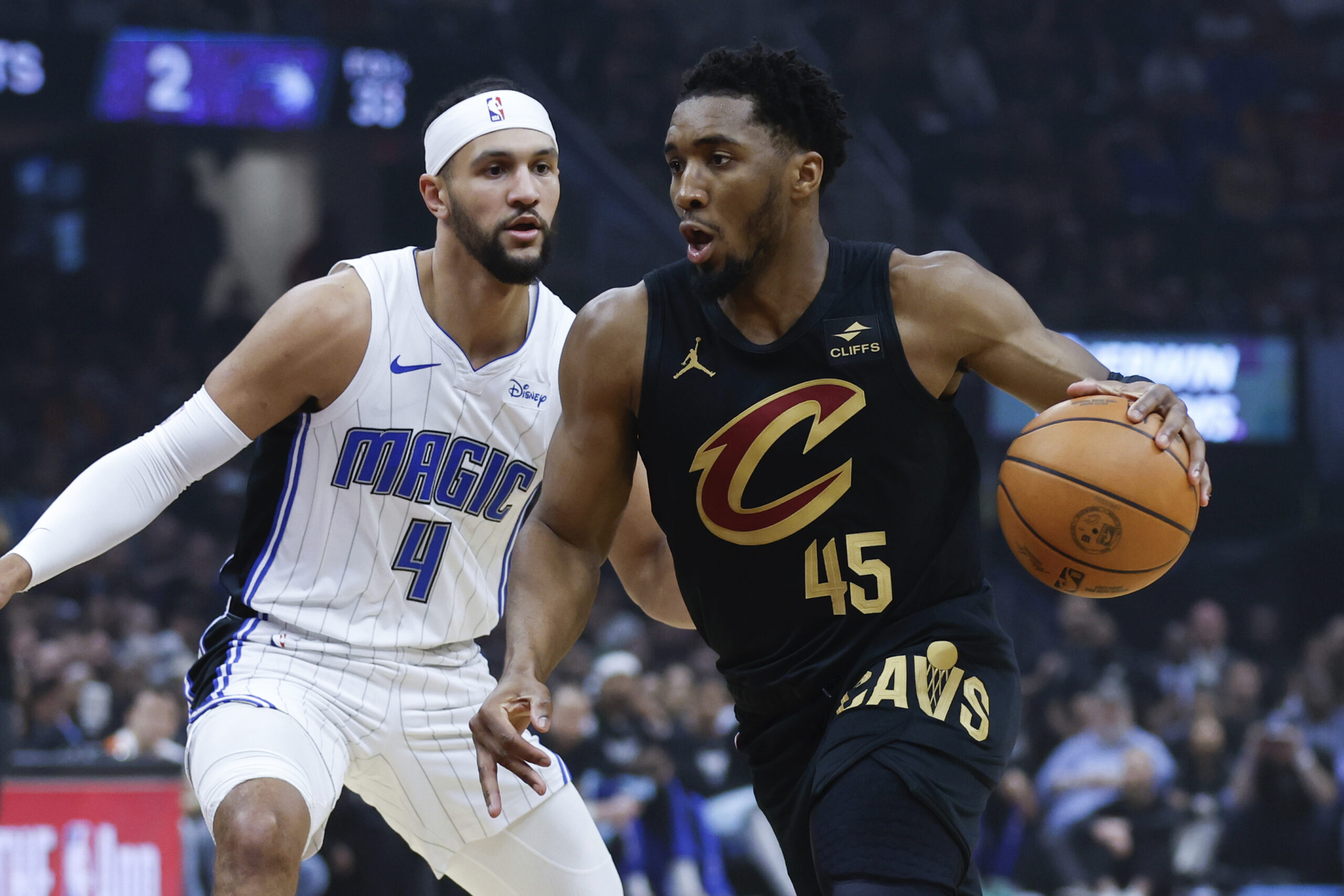 nba: cavaliers, mavericks trying to close out 1st-round playoff series