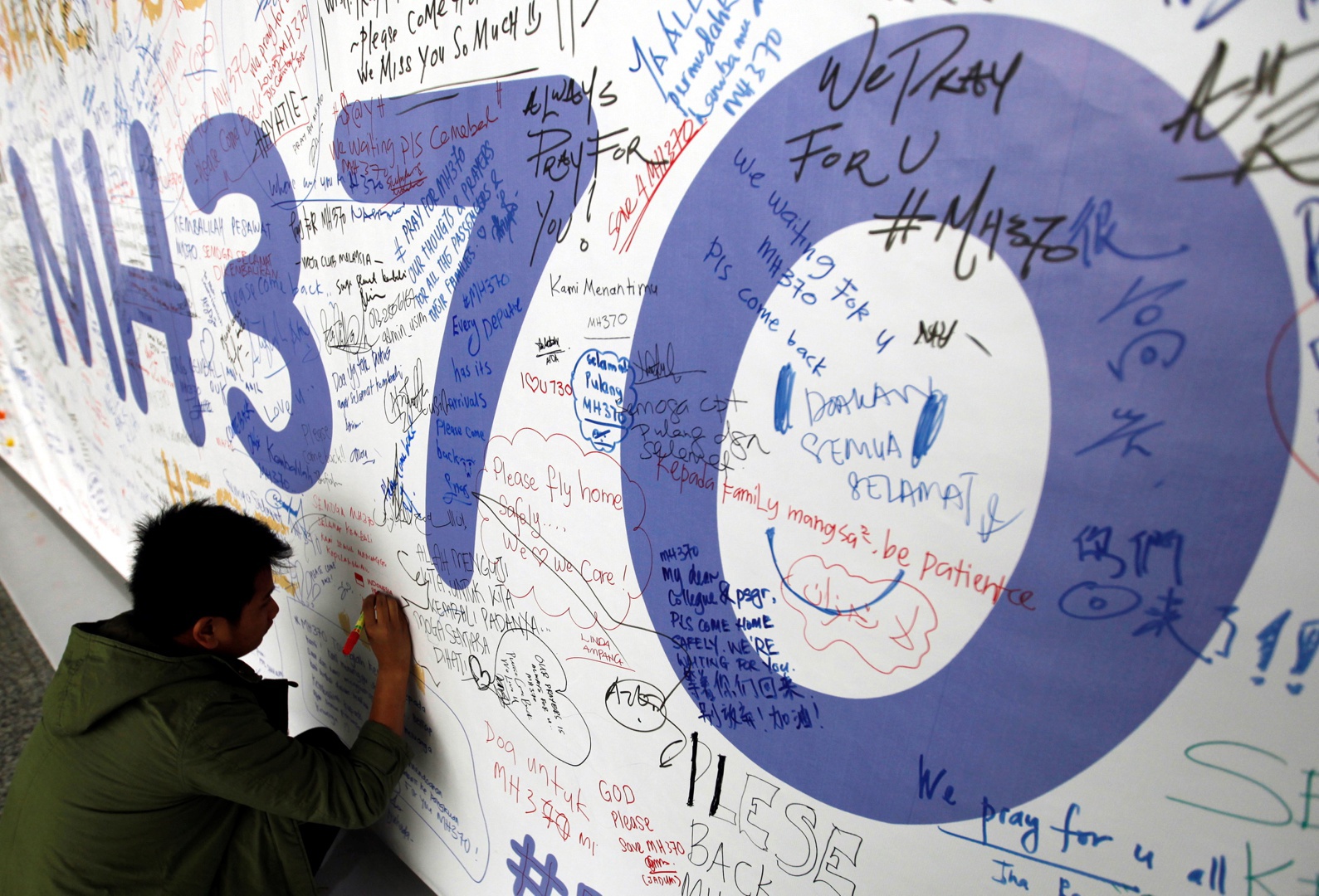 ocean infinity presenta a malasia una propuesta para reanudar la búsqueda del vuelo mh370