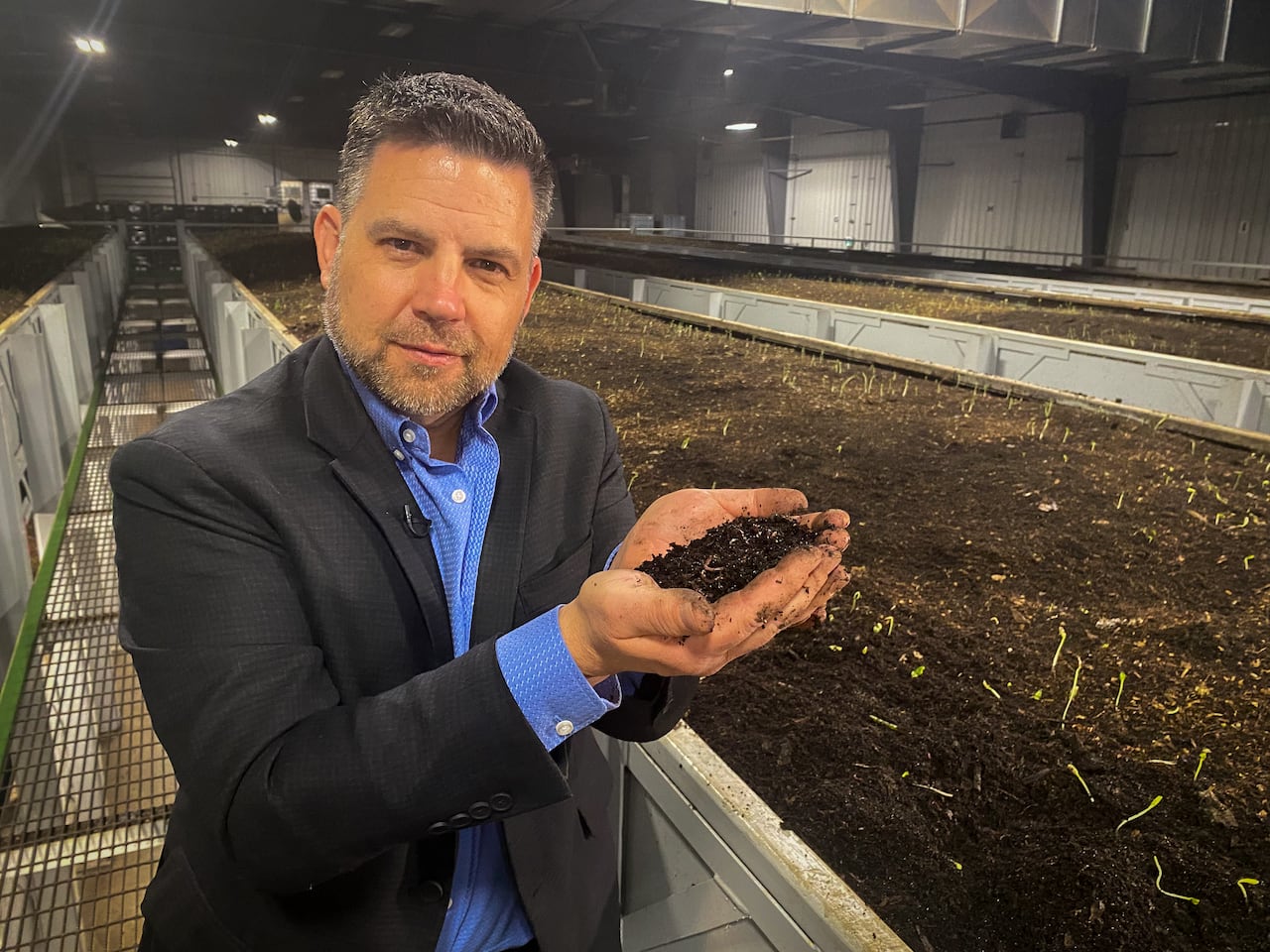 Here's The Dirt On An Edmonton-area Worm Farm Spreading Soil Far And Wide