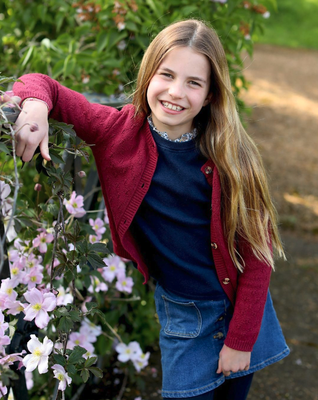 Princess Charlotte S Ninth Birthday Portrait And More Great Pictures Of   AA1o5Yqu.img