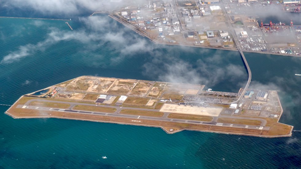 kansai: flyplassen som synker i havet