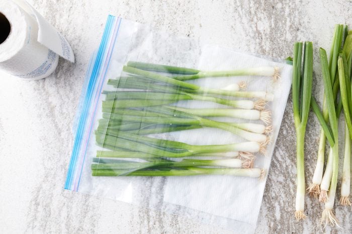 how to, how to store green onions