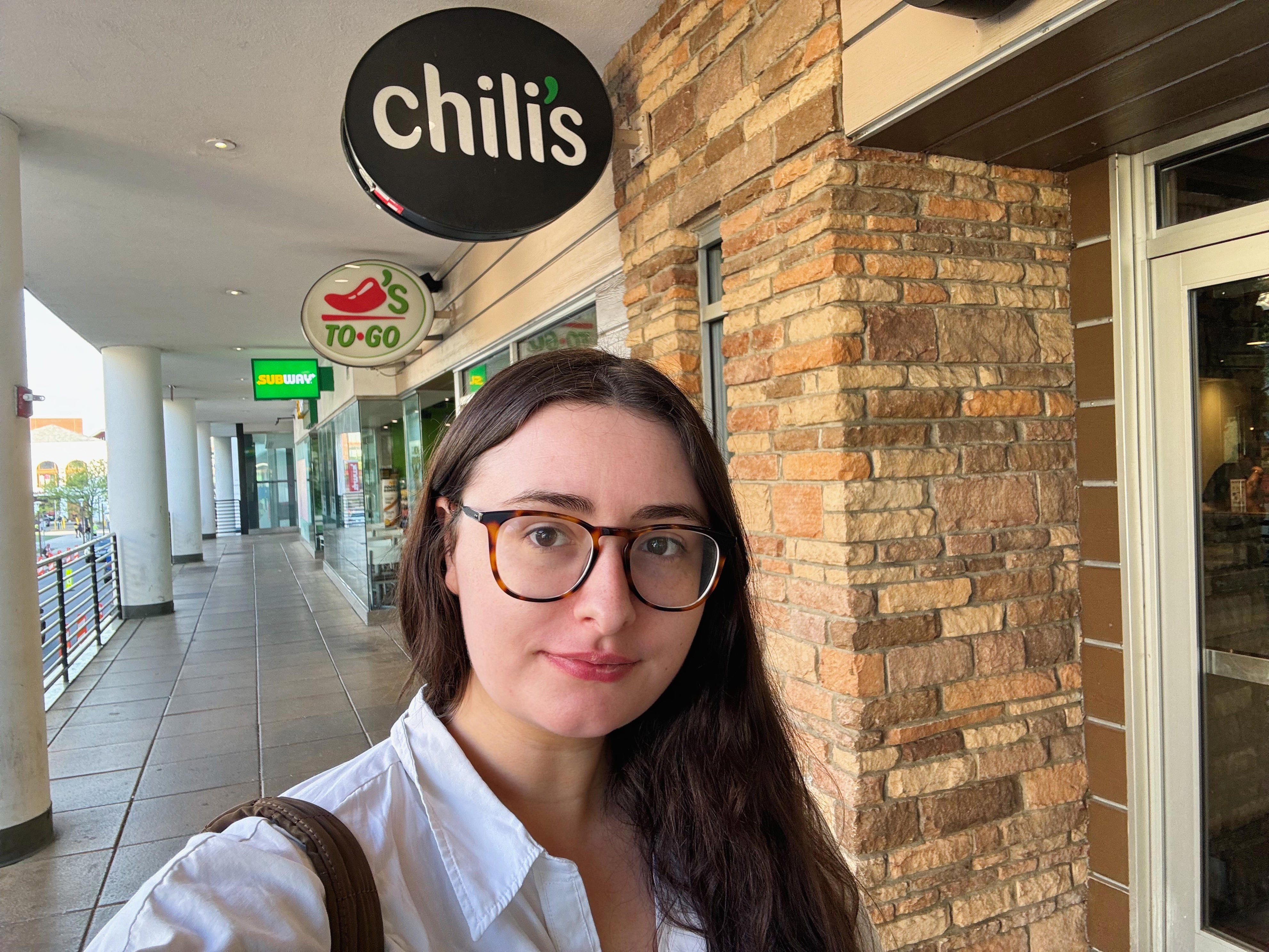 Closest Chilis Restaurant To This Location - kwrexez