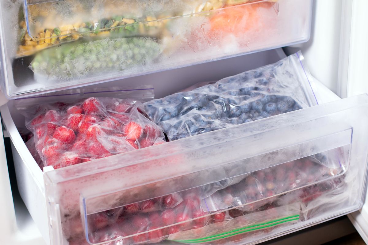 psa: you should never refreeze these foods