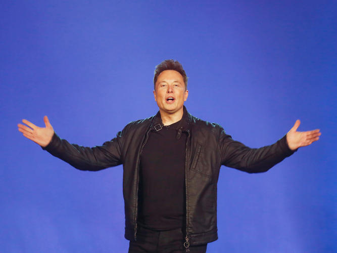 Elon Musk wants to use AI to summarize the news on Twitter and ... it