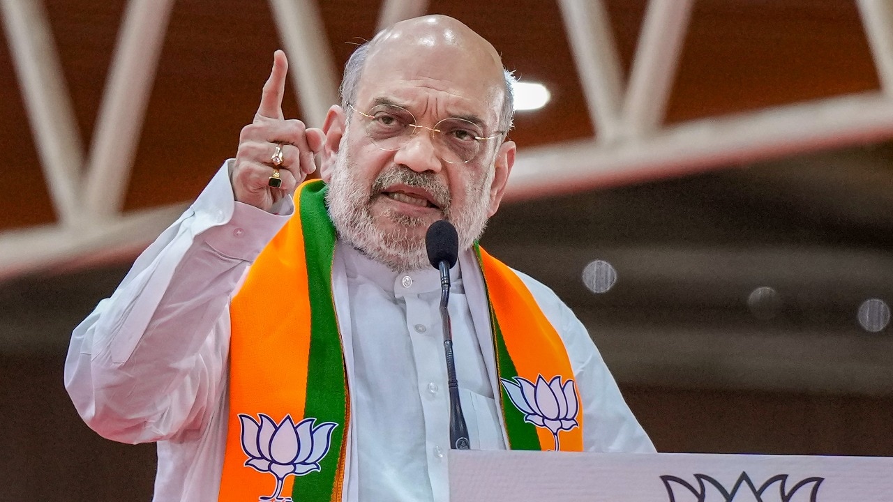 case against amit shah for poll code violation in telangana