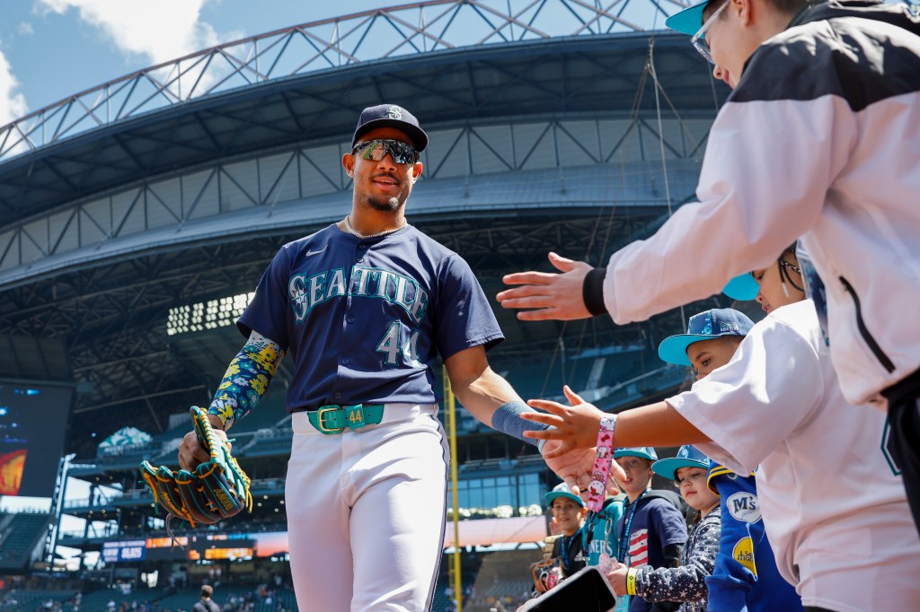 seattle mariners: underrated and riding into 1st place in the american league west