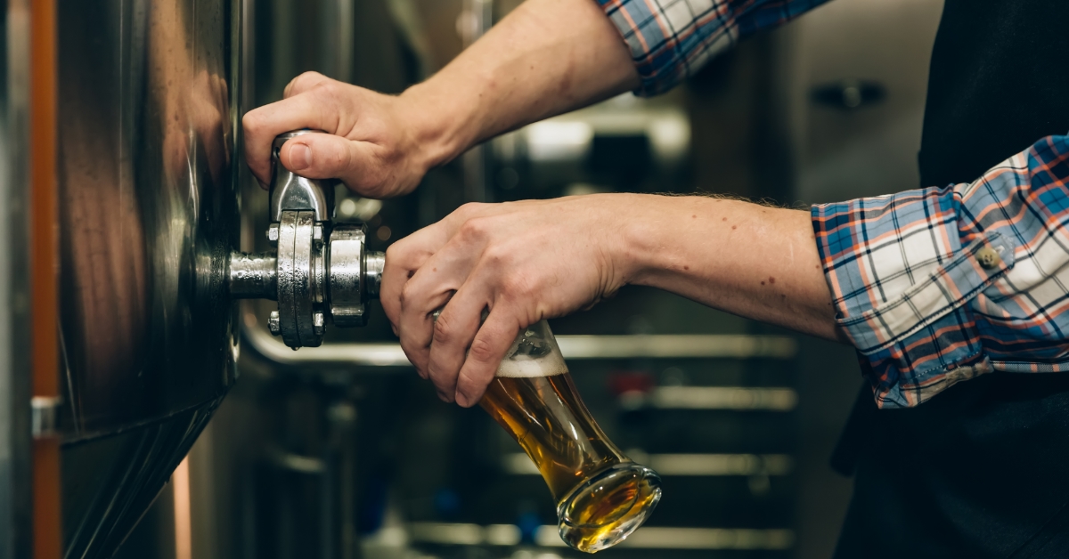 <p> A brewery tour can be an exciting and cheap way to spend an afternoon and <a href="https://financebuzz.com/ways-to-travel-more?utm_source=msn&utm_medium=feed&synd_slide=17&synd_postid=18193&synd_backlink_title=step+up+your+travel+game&synd_backlink_position=8&synd_slug=ways-to-travel-more">step up your travel game</a> — you really can’t beat Dogfish Head’s $5 quick tour.  </p> <p> When planning your visit, keep in mind that many popular breweries require you to make a tour reservation in advance (even some of the free tours).  </p> <p>  <p><b>More from FinanceBuzz:</b></p> <ul> <li><a href="https://www.financebuzz.com/supplement-income-55mp?utm_source=msn&utm_medium=feed&synd_slide=17&synd_postid=18193&synd_backlink_title=7+things+to+do+if+you%E2%80%99re+barely+scraping+by+financially.&synd_backlink_position=9&synd_slug=supplement-income-55mp">7 things to do if you’re barely scraping by financially.</a></li> <li><a href="https://www.financebuzz.com/shopper-hacks-Costco-55mp?utm_source=msn&utm_medium=feed&synd_slide=17&synd_postid=18193&synd_backlink_title=6+genius+hacks+Costco+shoppers+should+know.&synd_backlink_position=10&synd_slug=shopper-hacks-Costco-55mp">6 genius hacks Costco shoppers should know.</a></li> <li><a href="https://www.financebuzz.com/top-travel-credit-cards?utm_source=msn&utm_medium=feed&synd_slide=17&synd_postid=18193&synd_backlink_title=Find+the+best+travel+credit+card+for+nearly+free+travel.&synd_backlink_position=11&synd_slug=top-travel-credit-cards">Find the best travel credit card for nearly free travel.</a></li> <li><a href="https://www.financebuzz.com/retire-early-quiz?utm_source=msn&utm_medium=feed&synd_slide=17&synd_postid=18193&synd_backlink_title=Can+you+retire+early%3F+Take+this+quiz+and+find+out.&synd_backlink_position=12&synd_slug=retire-early-quiz">Can you retire early? Take this quiz and find out.</a></li> </ul>  </p>