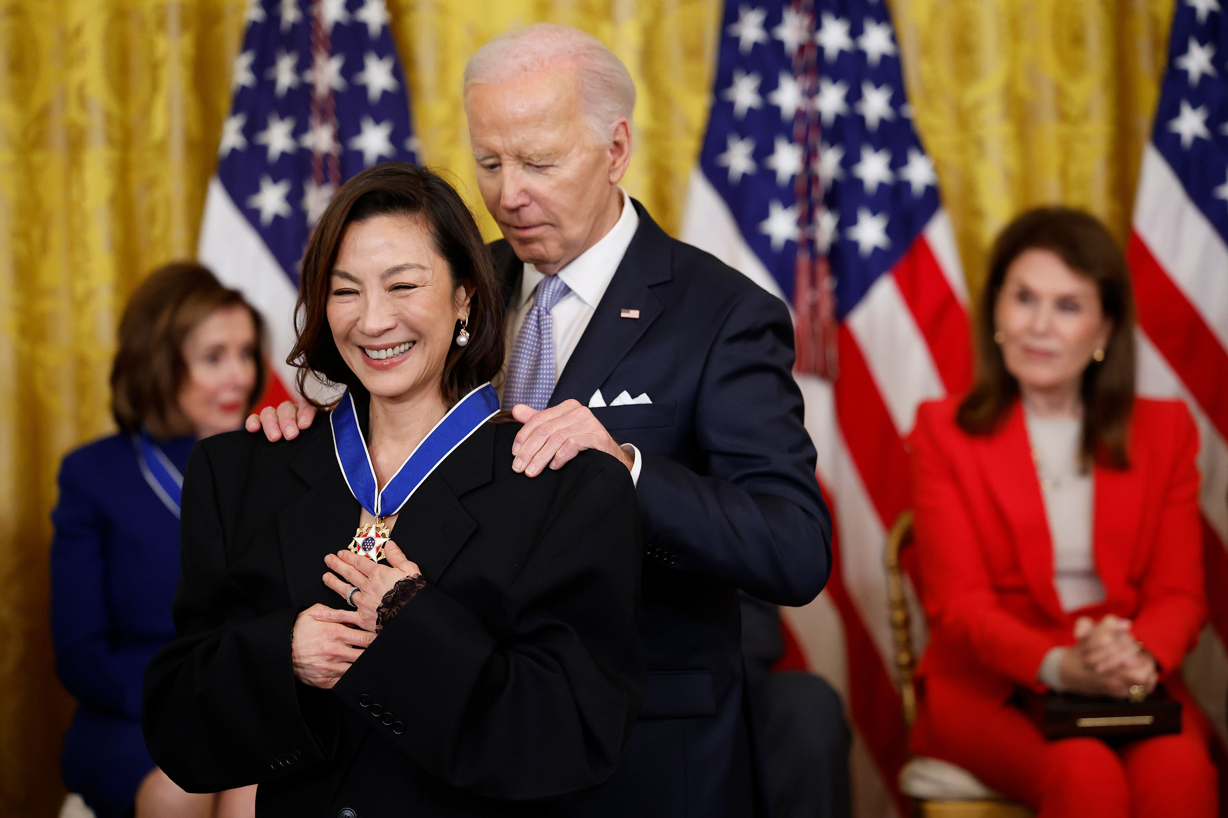 biden awards medal of freedom to 19 people including nancy pelosi, al gore and michelle yeoh