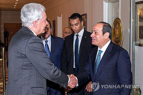 헛돌던 가자휴전 기대감…하마스 협상장 복귀·cia 국장도 동석