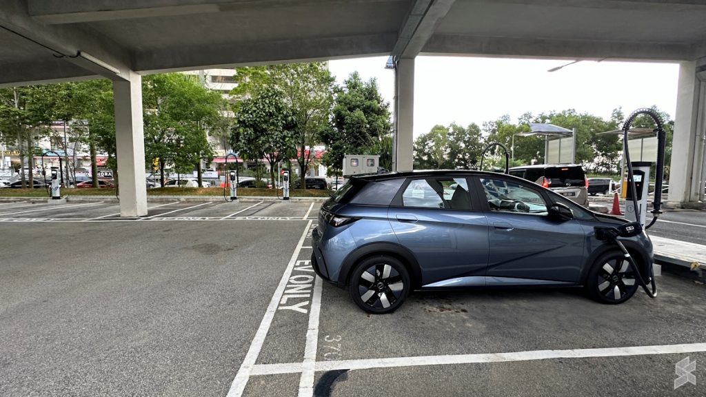 chargev aeon mall shah alam chargers finally online again, offer dc charging up to 320kw