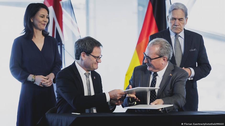 german, new zealand research institutes sign antarctic deal