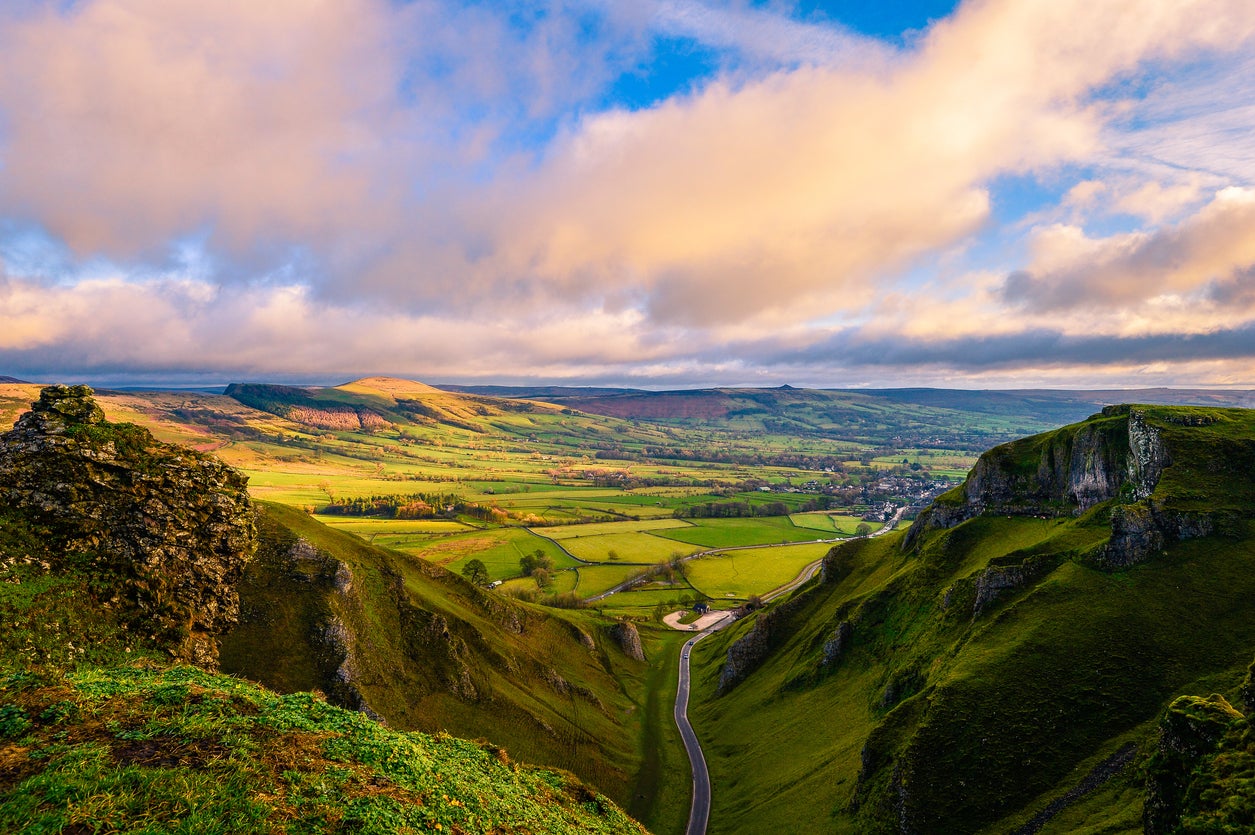 how to, i visit the peak district at least once a month – here’s how to do it without a car
