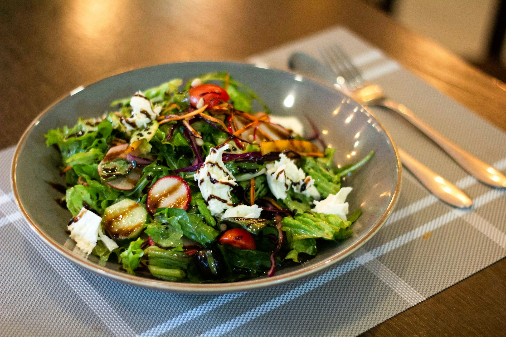 5 conseils pour préparer une salade composée gourmande mais équilibrée