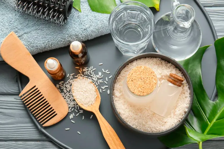 apakah air beras bisa mendorong pertumbuhan rambut?