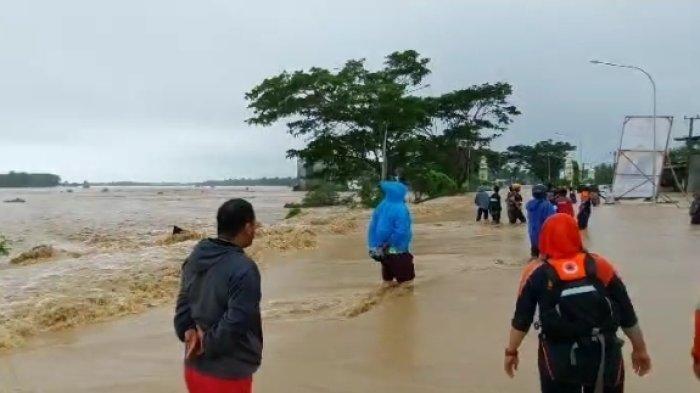 banjir bandang dan tanah longsor di luwu sulsel memakan korban jiwa: total 14 orang meninggal dunia