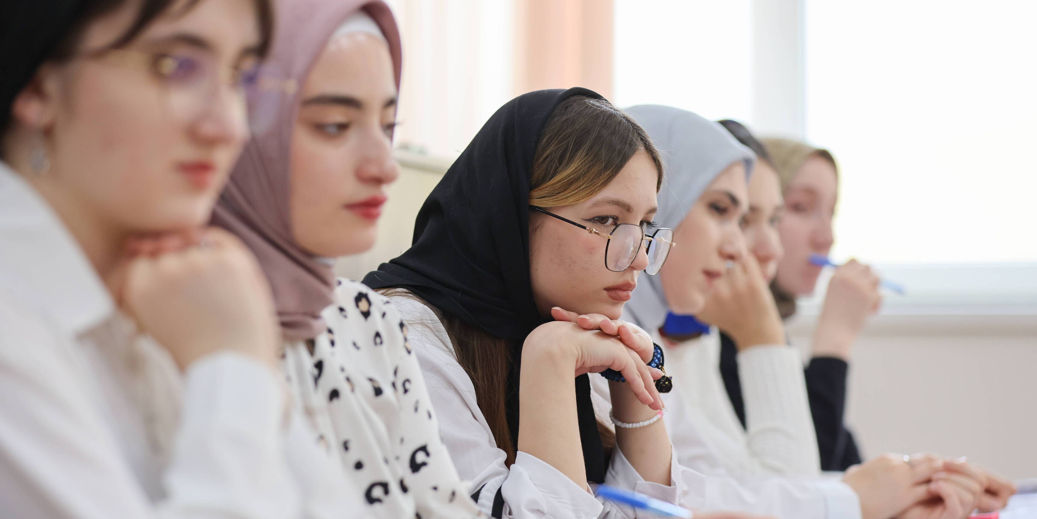 studie - jeder vierte islamlehrer in deutschland will islamisierung des rechtssystems