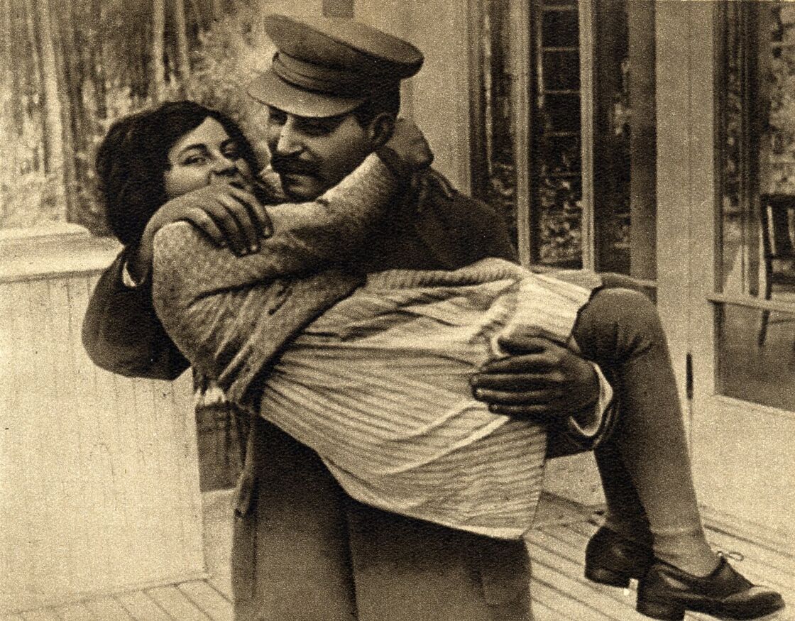 joseph staline et léon trotski : les dessous d'une guerre sans merci