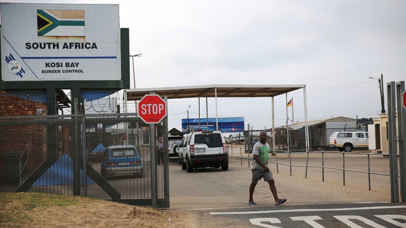 stakeholders continue to reject overhaul of sa immigration laws white paper