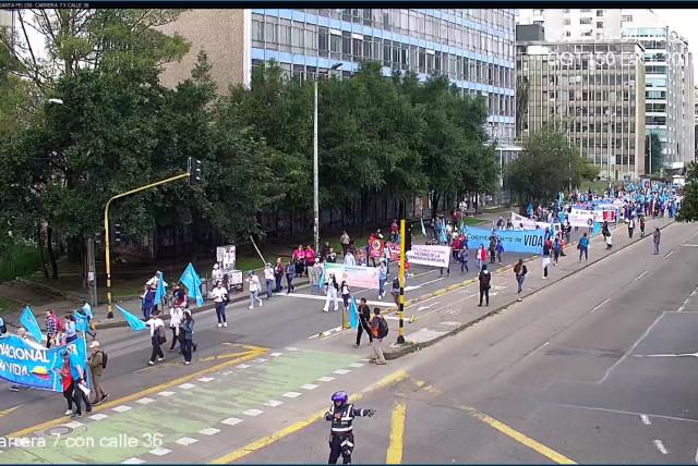 marchas en bogotá hoy: manifestación afecta la movilidad este sábado 4 de mayo