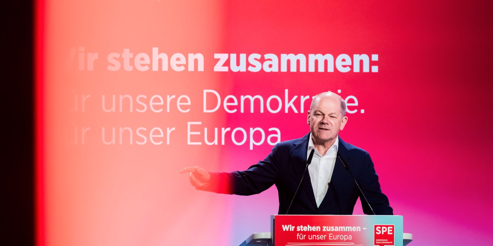 socialdemokrater i europa sluter avtal: inget samarbete med högerextrema