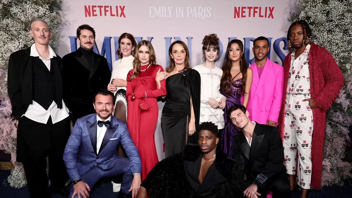 «emily in paris»: ¿cuándo se estrena la temporada 4?