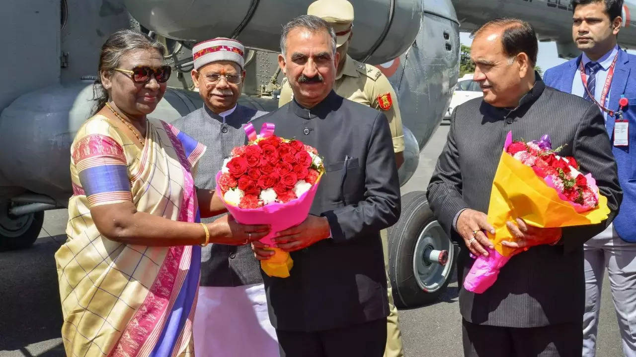 President Droupadi Murmu Arrives In Shimla On 5 Days Visit Of Himachal