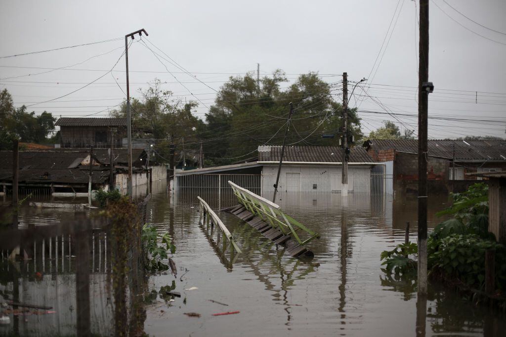 brasil registra al menos 50 muertos y zonas totalmente anegadas por un grave temporal