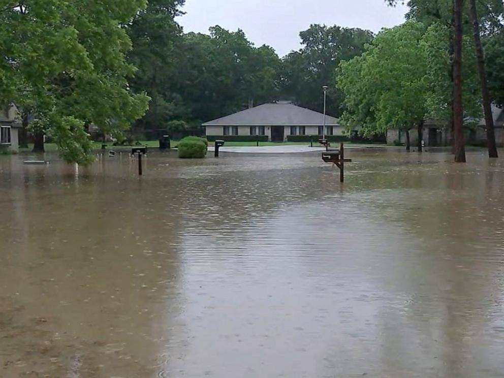 texas flooding updates: more than 20m people under flood watch in 3 states